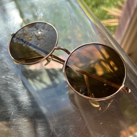 Accessories - Vintage 60’s round sunglasses with gold frames Made in Japan
